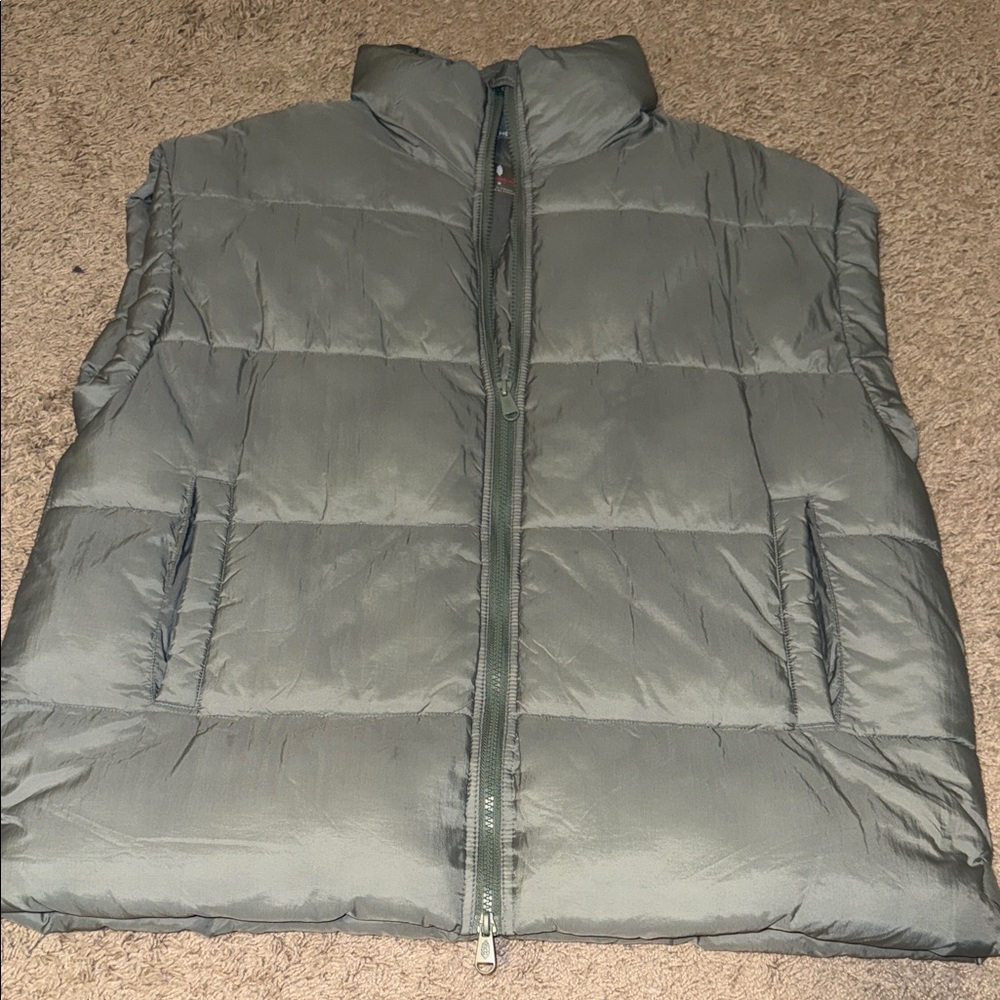FP Movement In A Bubble Puffer Vest!